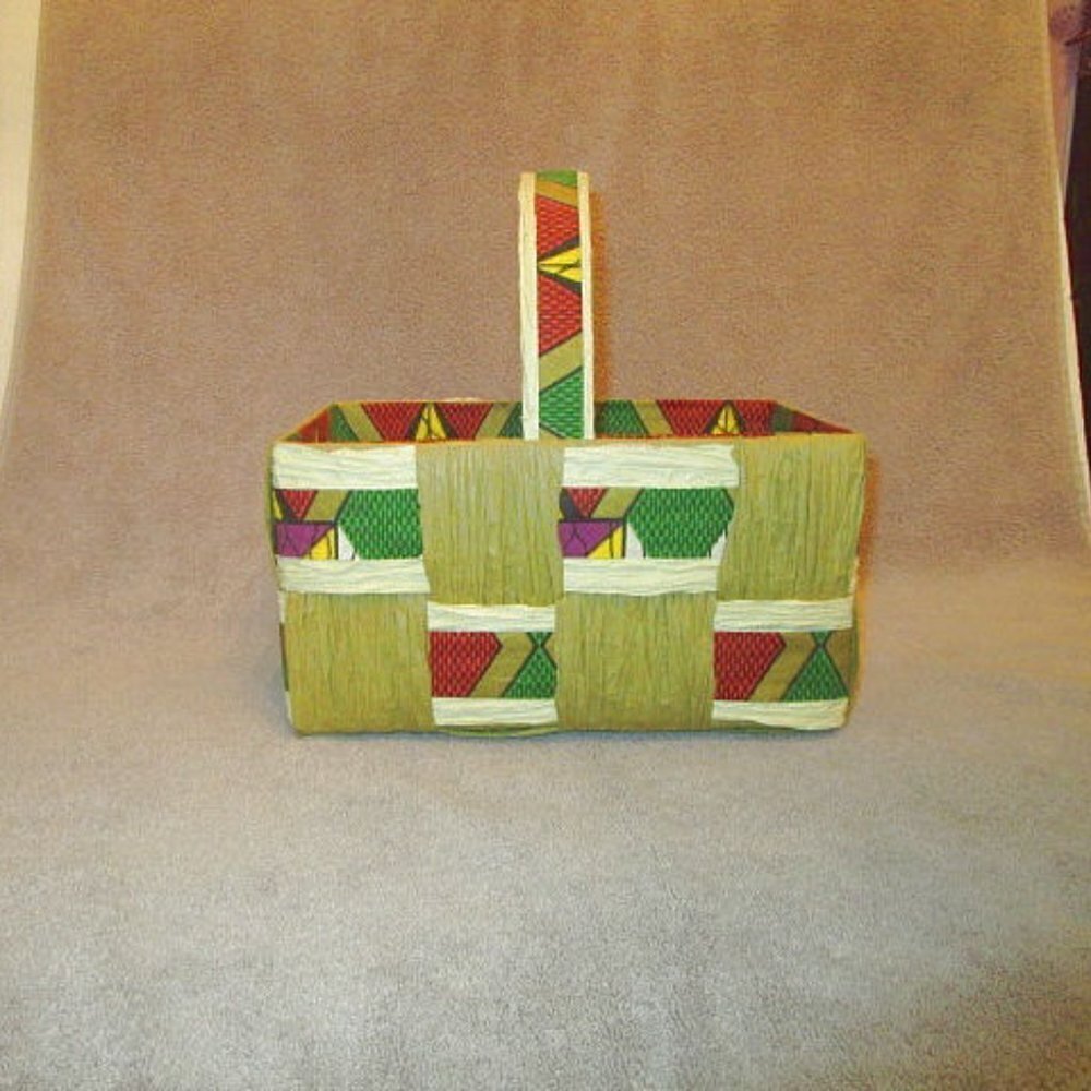Vtg Time Crafters Hand Woven Basket Raffia Patchwork Beads Lined Colorful Decor
